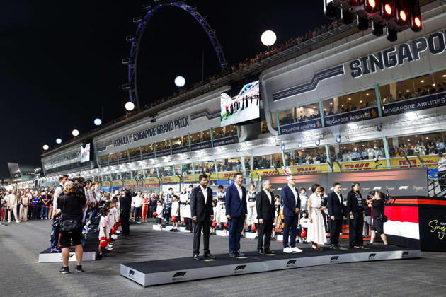 F1 - SINGAPORE GRAND PRIX 2026 DOMENICALI Stefano (ita), Chairman and CEO Formula One Group FOG, portrait, FIA representatives during the 2026 Formula 1 Singapore Grand Prix, 17th round of the 2026 Formula One World Championship, WM, Weltmeisterschaft from October 9 to 11, 2026 on the Marina Bay Street Circuit, in Singapore, Singapore - SingaporeSingapore Copyright: xDPPIx