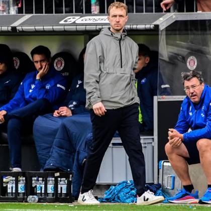 Maximilian Senft, Coach, KSC Germany, Hamburg, Millerntor Stadium, Soccer, 2. Bundesliga, FC St. Pauli, Karlsruher SC