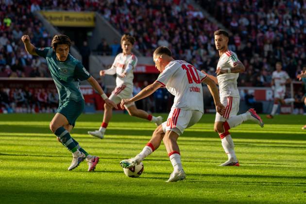 Said El Mala, midfielder, 1. FC Köln 10, during the play that led to the 2-1 goal, 1. FC Köln vs. Borussia Mönchengladbach, soccer, Bundesliga 1, Matchday 5, October 11, 2026. DFB and DFL regulations prohibit any use of photographs as image sequences and or quasi-video. Cologne, North Rhine-Westphalia, Germany Copyright: xkolbert-press MartinxWdziecznyx
