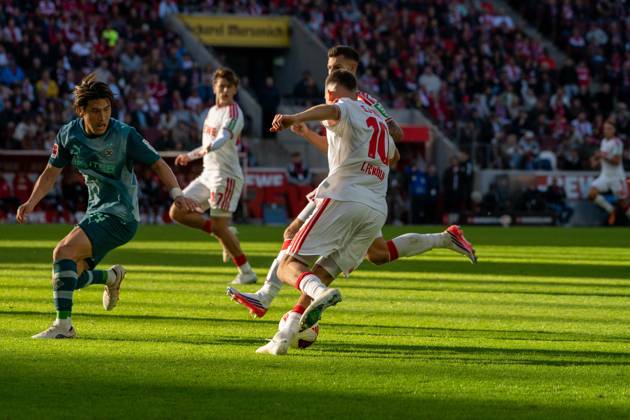 Said El Mala, midfielder, 1. FC Köln 10, during the play that led to the 2-1 goal, 1. FC Köln vs. Borussia Mönchengladbach, soccer, Bundesliga 1, Matchday 5, October 11, 2026. DFB and DFL regulations prohibit any use of photographs as image sequences and or quasi-video. Cologne, North Rhine-Westphalia, Germany Copyright: xkolbert-press MartinxWdziecznyx