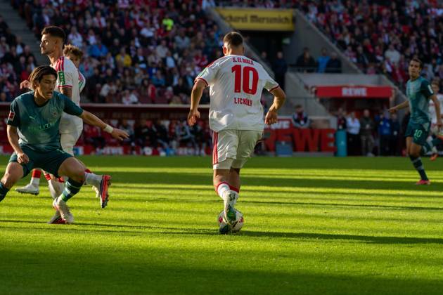 Said El Mala, midfielder, 1. FC Köln 10, during the play that led to the 2-1 goal, 1. FC Köln vs. Borussia Mönchengladbach, soccer, Bundesliga 1, Matchday 5, October 11, 2026. DFB and DFL regulations prohibit any use of photographs as image sequences and or quasi-video. Cologne, North Rhine-Westphalia, Germany Copyright: xkolbert-press MartinxWdziecznyx