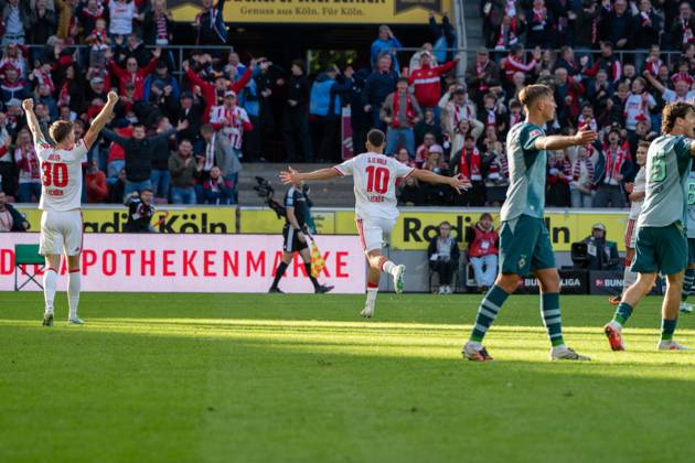 Said El Mala, midfielder, 1. FC Köln 10, celebrating after the 2-1 win, 1. FC Köln vs. Borussia Mönchengladbach, soccer, Bundesliga, Matchday 5, October 11, 2026. DFB and DFL regulations prohibit any use of photographs as image sequences and or quasi-video. Cologne, North Rhine-Westphalia, Germany Copyright: xkolbert-press MartinxWdziecznyx