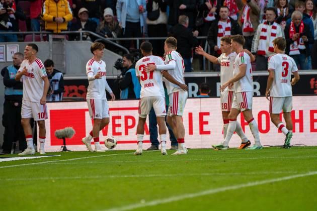 Said El Mala, midfielder, 1. FC Köln 10, celebrating after the 2-1 win, 1. FC Köln vs. Borussia Mönchengladbach, soccer, Bundesliga, Matchday 5, October 11, 2026. DFB and DFL regulations prohibit any use of photographs as image sequences and or quasi-video. Cologne, North Rhine-Westphalia, Germany Copyright: xkolbert-press MartinxWdziecznyx