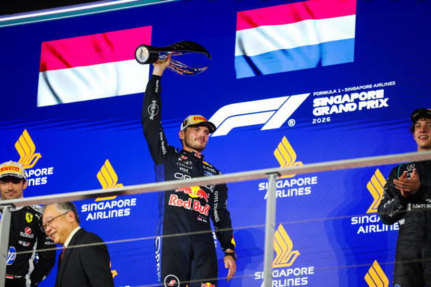 F1 - SINGAPORE GRAND PRIX 2026 podium VERSTAPPEN Max (nld), Red Bull Racing Ford RB22, portrait during the 2026 Formula 1 Singapore Grand Prix, 17th round of the 2026 Formula One World Championship, WM, Weltmeisterschaft from October 9 to 11, 2026 on the Marina Bay Street Circuit, in Singapore, Singapore - SingaporeSingapore Copyright: xANTONINxVINCENTx