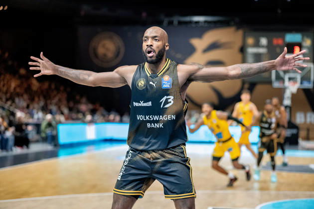 Sheldon Edwards No. 13, Loewen Braunschweig (GER), Loewen Braunschweig vs. MHP Riesen Ludwigsburg, Basketball, easyCredit BBL, Week 3, 2026–27 Season, October 11, 2026, GER, Basketball: Löwen Braunschweig vs. MHP Riesen Ludwigsburg, Basketball, easyCredit BBL, Week 3, 2026–27 Season, October 11, 2026, Braunschweig Copyright: xEibner-Pressefoto DanielxREINELTx EP_DRT