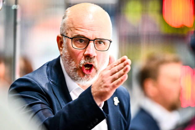 Stefan Nyman, Head Coach, Iserlohn Roosters, GER, Iserlohn Roosters vs. Grizzlys Wolfsburg, Ice Hockey, Penny DEL, Matchday 8, 2026–2027 Season, October 11, 2026, GER, Iserlohn Roosters vs. Grizzlys Wolfsburg, Ice Hockey, Penny DEL, Matchday 8, 2026–2027 Season, October 11, 2026, Iserlohn Copyright: xJonasxBrockmann Eibner-Pressefotox EP_JBN