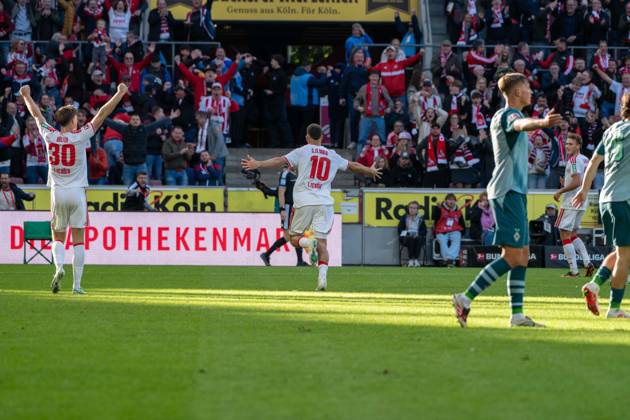Said El Mala, midfielder, 1. FC Köln 10, celebrating after the 2–1 win, 1. FC Köln vs. Borussia Mönchengladbach, soccer, Bundesliga, Matchday 5, October 11, 2026. DFB and DFL regulations prohibit any use of photographs as image sequences and or quasi-video. Cologne, North Rhine-Westphalia, Germany Copyright: xkolbert-press MartinxWdziecznyx