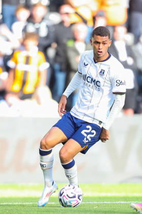 Hull City v Everton, Premier League Brennan Johnson Of Everton during the Hull City v Everton Premier League match at the MKM Stadium, Hull, England on 11 October 2026 Credit: Lee Keuneke Every Second Media Editorial use only. All images are copyright Every Second Media Limited. No images may be reproduced without prior permission. All rights reserved. Premier League and Football League images are subject to licensing agreements with Football DataCo Limited. see https: www.football-dataco.com Copyright: xIMAGO EveryxSecondxMediax ESM-2204-0082 LeexKeunekex xEveryxSecondxMediax