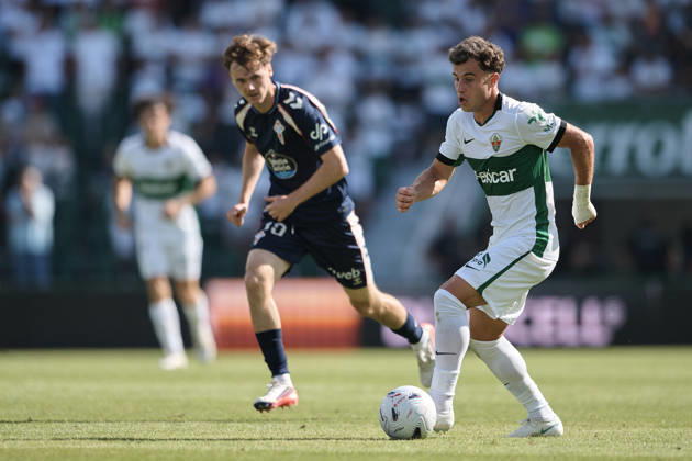 Elche CF v RC Celta de Vigo - LaLiga EA Sports ELCHE, SPAIN - OCTOBER 11: German Valera of Elche CF runs with the ball during to the LaLiga 2026 27 EA Sports match between Elche CF and RC Celta de Vigo at Manuel Martinez Valero Stadium on October 11, 2026, in Elche, Spain. (Photo by Francisco Macia Photo Players Images Magara Press) Elche Martinez Valero Stadium Spain Copyright: xFranciscoxMaciax