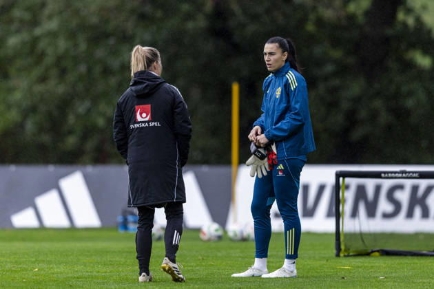 261011 Zecira MuÅ¡ovic of Sweden during a training session on October 11, 2026 in Stockholm. Photo by Caisa Rasmussen, BILDBYRAN COP 353 CR0079: soccer, football, soccer training, practice, Sweden, women s soccer  Copyright: CAISAxRASMUSSEN BB261011CR023