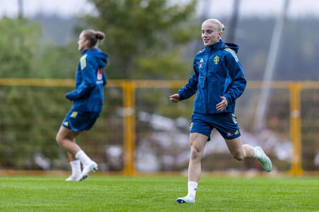 261011 of Sweden during a training session on October 11, 2026, in Stockholm. Photo by Caisa Rasmussen, BILDBYRAN COP 353 CR0079: soccer, football, fotball, training, practice, Sweden, women s soccer  Copyright: CAISAxRASMUSSEN BB261011CR025