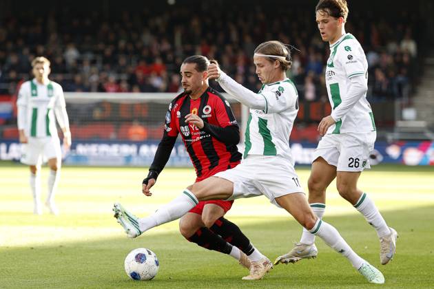 ROTTERDAM - (lr) Irakli Yegoian of Excelsior Rotterdam, Jacob Ondrejka of FC Groningen, Thom van Bergen of FC Groningen during the Dutch Eredivisie match between Excelsior and FC Groningen at Woudestein Stadium on October 11, 2026 in Rotterdam, the Netherlands. BAS CZERWINSKI ANP Eredivisie 2026 27 xVIxANPxSportx xxANPxIVx 572144081 originalFilename: 572144081