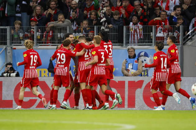SC Freiburg celebrates Maximilian Eggestein s 1-0 goal; SC Freiburg, 08; joy, excitement, positive emotions, goal, Germany, soccer, Bundesliga 1, Matchday 5, 2026–2027, SC Freiburg vs. FC Schalke 04, October 11, 2026, Freiburg im Breisgau, Europa-Park Stadium, Germany Copyright: xGrantxHubbsx
