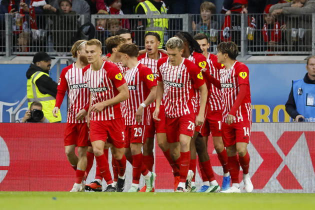 SC Freiburg celebrates Maximilian Eggestein s 1-0 goal; SC Freiburg, 08; joy, excitement, positive emotions, goal, Germany, soccer, Bundesliga 1, Matchday 5, 2026–2027, SC Freiburg vs. FC Schalke 04, October 11, 2026, Freiburg im Breisgau, Europa-Park Stadium, Germany Copyright: xGrantxHubbsx