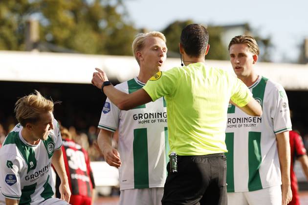 ROTTERDAM - (lr) Thijmen Blokzijl of FC Groningen, David van der Werff of FC Groningen during the Dutch Eredivisie match between Excelsior and FC Groningen at Woudestein Stadium on October 11, 2026 in Rotterdam, the Netherlands. BAS CZERWINSKI ANP Eredivisie 2026 27 xVIxANPxSportx xxANPxIVx 572145354 originalFilename: 572145354