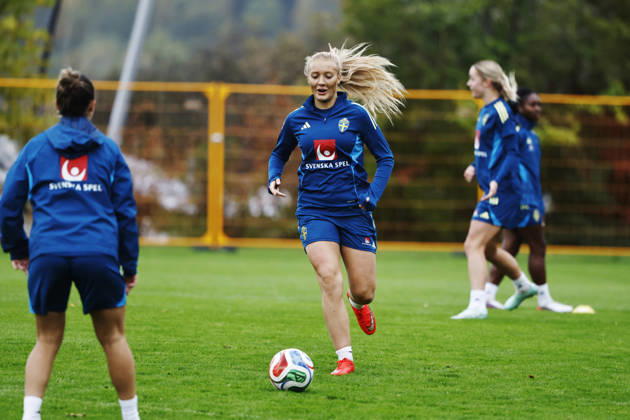 STOCKHOLM, SWEDEN 20261011 Smilla Holmberg as the women s national team trains at Bosön ahead of the upcoming World Cup playoff against Lithuania STOCKHOLM SWEDEN x60160x  Copyright: xStefanxJerrevang TTx DAMLANDSLAGET TRÄNAR PA BOSÖN