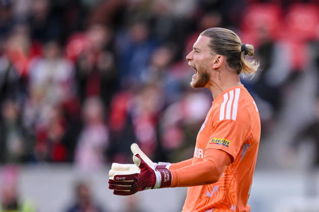 FC Schalke 04 goalkeeper Loris Karius gestures in disappointment during the Bundesliga match between Sport Club Freiburg and FC Schalke 04 at Europa Park Stadion on October 11, 2026, in Freiburg im Breisgau, Germany Photo by Harry Langer DeFodi Images Goalkeeper Loris Karius of FC Schalke 04 gestures and looks dejected during the Bundesliga match between Sport Club Freiburg and FC Schalke 04 at Europa Park Stadion on October 11, 2026, in Freiburg im Breisgau, Germany. Photo by Harry Langer, DeFodi Images. DFB and DFL regulations prohibit any use of photographs as image sequences and or quasi-video. Photo by Harry Langer, DeFodi Images. DFB and DFL regulations prohibit any use of photographs as imSEQUENCES AND OR QUASI-VIDEO