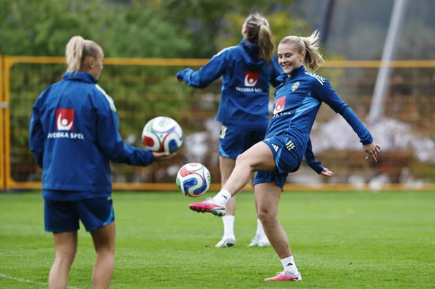 STOCKHOLM, SWEDEN 20261011 Amanda Nildén as the women s national team trains at Bosön ahead of the upcoming World Cup playoff against Lithuania STOCKHOLM SWEDEN x60160x  Copyright: xStefanxJerrevang TTx DAMLANDSLAGET TRÄNAR PA BOSÖN