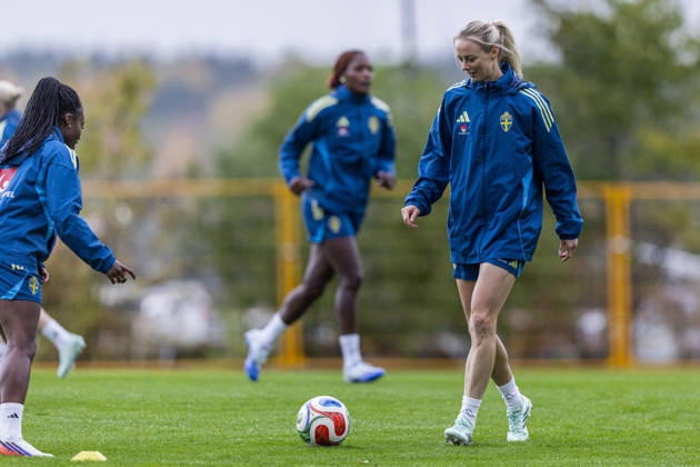 261011 Amanda Ilestedt of Sweden during a training session on October 11, 2026, in Stockholm. Photo by Caisa Rasmussen, BILDBYRAN COP 353 CR0079: soccer, football, fotball, training, practice, Sweden, women s soccer Copyright: CAISAxRASMUSSEN BB261011CR034