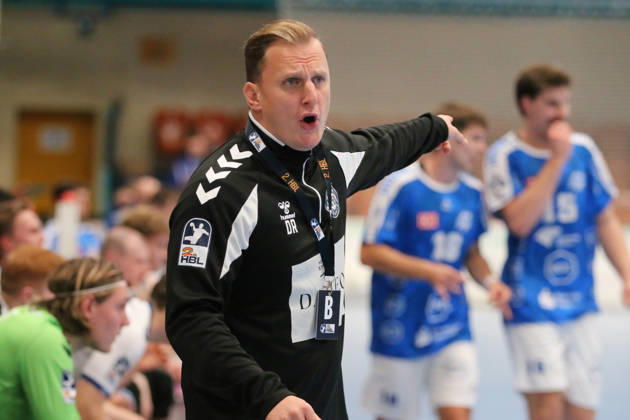 October 11, 2026 Men s Handball 2026–2027, 2nd Division, Matchday 7: Dessau Roßlauer HV 06 vs. VfL Lübeck Schwartau at Anhalt Arena, Dessau; Referee: Holger Thamm (Lübeck), coach talking with the referee Dessau Roßlau Saxony-Anhalt Germany