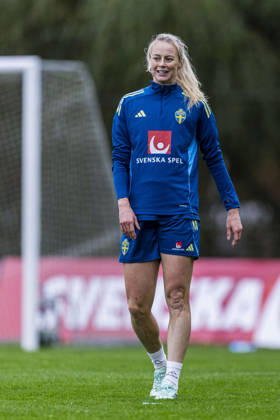 261011 Amanda Ilestedt of Sweden during a training session on October 11, 2026, in Stockholm. Photo by Caisa Rasmussen, BILDBYRAN COP 353 CR0079: soccer, football, fotball, training, practice, Sweden, women s soccer Copyright: CAISAxRASMUSSEN BB261011CR036