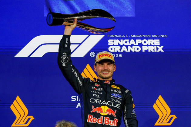 Max Verstappen wins 2026 Formula 1 Singapore Grand Prix SINGAPORE - OCT 11: Red Bull Racing s Max Verstappen celebrates on the podium, after winning the Formula 1 Singapore Grand Prix at the Marina Bay Street Circuit in Singapore on October 11, 2026. Daniel Ceng Anadolu Singapore Singapore. Editorial use only. Please get in touch for any other usage.  Copyright: x2026xAnadoluxDanielxCengx