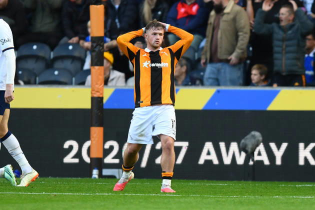 Hull City v Everton, Premier League Hull City forward Joe Gelhardt (11) during the Premier League match between Hull City and Everton at the MKM Stadium, Kingston upon Hull, UK on 11 October 2026. Kingston upon Hull MKM Stadium East Riding of Yorkshire UK Editorial use only DataCo restrictions apply See www.football-dataco.com , Copyright: xIanxLyallx PSI-24983-0083