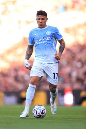 Liverpool gegen Manchester City, 11. Oktober 2026, Premier League, Liverpool gegen Manchester City, Enzo Fernández von Manchester City, Foto: Simon Stacpoole, Abseits, Liverpool, Großbritannien Copyright: xSimonxStacpoolexOffside