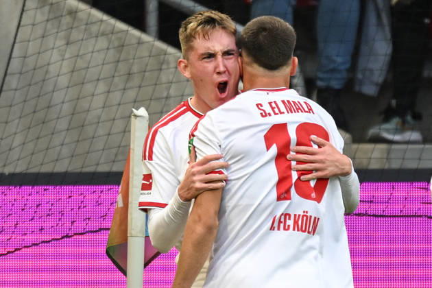 Isak Johannesson (Cologne 8) celebrates after scoring the 1-0 goal with Said El Mala (Cologne 10, 11, 10, 2026) ¢ Soccer ¢ 1. FC Cologne vs. Borussia Mönchengladbach, RheinEnergieStadion, Cologne, DFB and DFL regulations prohibit any use of photographs as image sequences and or quasi-video. NRW, Germany Copyright: xpepphotox xHorstxMauelshagenx pep00321, pep_20261011_hm