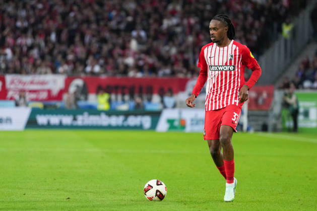 1 Bundesliga SC Freiburg vs. FC Schalke 04, October 11, 2026 Jordy Makengo, SC Freiburg, No. 33 with the ball 1 Bundesliga SC Freiburg vs. FC Schalke 04, Europa-Park Stadium, October 11, 2026 DFB and DFL regulations prohibit any use of photographs as image sequences and or quasi-video. Copyright: xBEAUTIFULxSPORTS Boscox