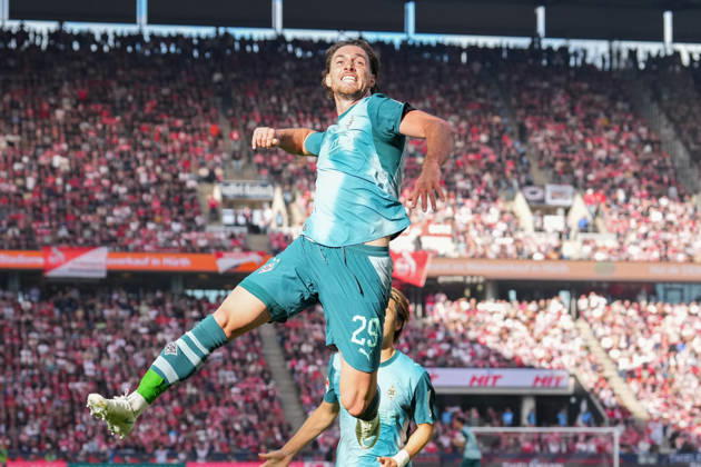 October 11, 2026, xydrx, Men s, Soccer, Bundesliga 1, 1. FC Köln vs. Borussia Mönchengladbach, 2026–2027 season, RheinEnergieSTADION: Celebrations after Borussia Mönchengladbach’s 1–1 goal scored by Joe Scally, alongside Daiki Hashioka, DFB regulations prohibit any use of photographs as image sequences and or quasi-video Copyright: HMBxMedia YannisxDreimann