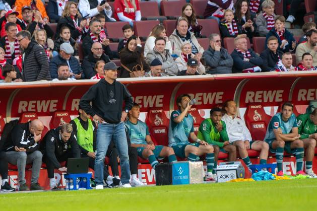Alexander Blessin, Head Coach, Borussia Mönchengladbach, starting , , 1. FC Köln vs. Borussia Mönchengladbach, Soccer, 1. Bundesliga, Matchday 5, October 11, 2026. DFB and DFL regulations prohibit any use of photographs as image sequences and or quasi-video. Cologne, North Rhine-Westphalia, Germany Copyright: xkolbert-press MartinxWdziecznyx