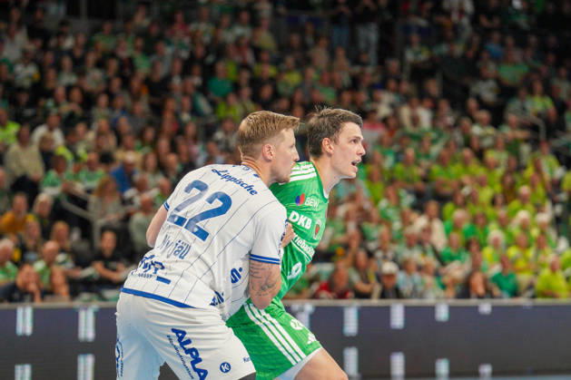 Pictured: Adam Nyfjaell (TBV Lemgo Lippe), 22; Frederik Simak (Füchse Berlin), 9, 11, 10, 2026; Füchse Berlin vs. TBV Lemgo Lippe, HBL, Handball Bundesliga, 2026–27 season, Max Schmeling Halle Copyright: HMBxMedia xPascalxSpanehl
