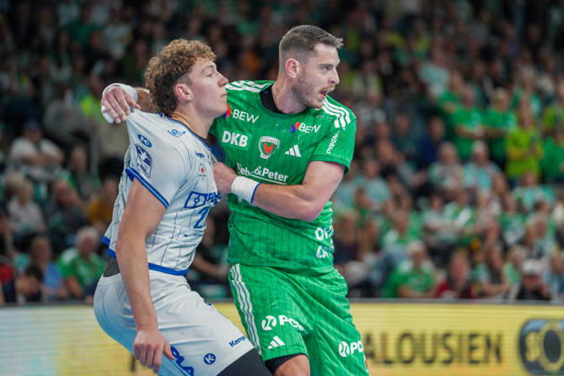 Pictured: Joel Willecke (TBV Lemgo Lippe), 24; Mijajlo Marsenic (Fuechse Berlin), 93 11 10 2026; Fuechse Berlin vs. TBV Lemgo Lippe, HBL, Handball Bundesliga, 2026–27 season, Max Schmeling Hall Copyright: HMBxMedia xPascalxSpanehl