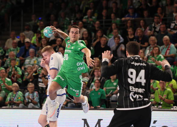 GER HBL 2026–2027 Season: Füchse Berlin vs. TBV Lemgo, October 11, 2026, MAX SCHMELING HALLE, Berlin; Tim FREIHÖFER (Füchse Berlin) 20, Domenico EBNER (TBV Lemgo Lippe) 94