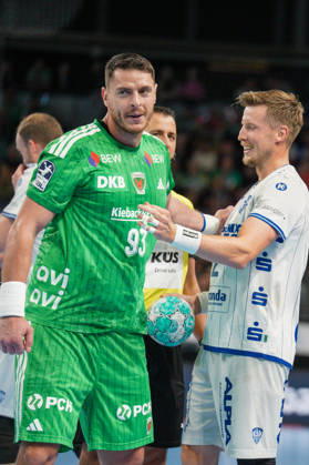 Pictured: Mijajlo Marsenic of Fuechse Berlin, 93, and Adam Nyfjaell of TBV Lemgo Lippe, 22 11 10 2026, Fuechse Berlin vs. TVB Lemgo Lippe, HBL, Handball Bundesliga, 2026–27 season, Max Schmeling Hall Copyright: HMBxMedia xPascalxSpanehl