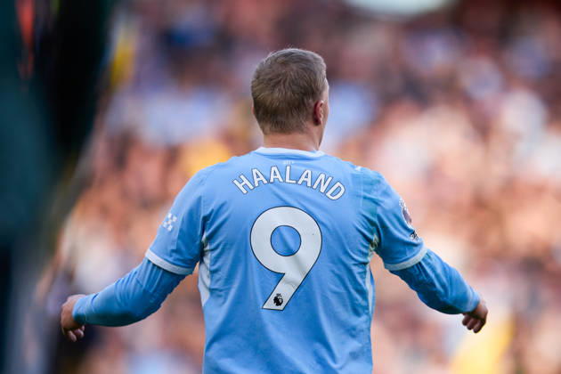 LIVERPOOL, ENGLAND - OCTOBER 11: Erling Haaland of Manchester City gestures during the Premier League 2026 27 football match between Liverpool FC and Manchester City at Anfield on October 11, 2026 in Liverpool, England. (Photo by Koby Abbott Sports Press Photo) Copyright: xKobyxAbbott SportsxPressxPhotox Sportspressphoto_SPR252476