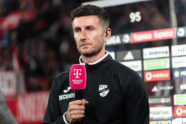 Germany 3rd Division 2026–2027: Fortuna Düsseldorf vs. SC Verl, Matchday 8, October 12, 2026, Merkur Spiel Arena, North Rhine-Westphalia, Orent Shala, Coach Copyright: xCelinaxLeiersx