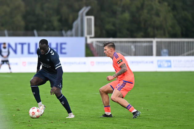 October 11, 2026, GER, Soccer, Regionalliga Nord, Matchday 13, 2026–2027 Season, Oldenburg, Marschweg Stadium, VfB Oldenburg vs. BSV Kickers Emden Anour ADAM (VfB Oldenburg) 5, Luc IHORST (BSV Kickers Emden) 14, Oldenburg, Marschweg Stadium, Lower Saxony, Germany Copyright: xnordphotoxGmbHx xRojahnx