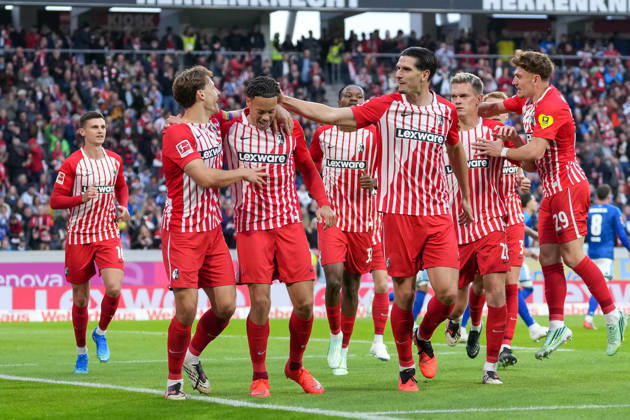 Maximilian Eggestein, SC Freiburg, 08; Derry Scherhant, SC Freiburg, 07; goal celebration, emotions, shot on goal, finish, goal scored, goal, Igor Matanovic, SC Freiburg, 31; Philipp Treu, SC Freiburg, 29; Matthias Ginter, SC Freiburg, 28, Germany, soccer, Bundesliga 1, Matchday 5, 2026–2027, SC Freiburg vs. FC Schalke 04, October 11, 2026, Europa-Park Stadium, Freiburg, Freiburg, Europa-Park Stadium, Baden-Württemberg, Germany Copyright: xArnexAmbergx