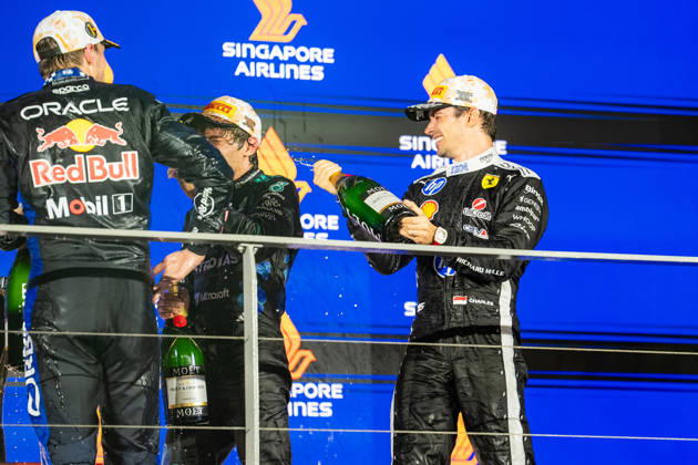 2026 Formula 1 Singapore Grand Prix - Podium MAX VERSTAPPEN 1 (NED) of Oracle Red Bull Racing (Red Bull Racing RB22) GIANPIERO LAMBIASE (ITA) Race Engineer for Oracle Red Bull Racing (Red Bull Racing RB22) CHARLES LECLERC 16 (MON) of Scuderia Ferrari HP (Ferrari SF-26) and ANDREA KIMI ANTONELLI 12 (ITA) of Mercedes-AMG PETRONAS Formula One Team (Mercedes-AMG F1 W17) celebrating on the podium on Sunday Race Day during the Formula 1 Singapore Airlines Singapore Grand Prix 2026 at Marina Bay Street Circuit, Singapore, on October 11, 2026. Photo by Antoine Lapeyre Reveries Agency via ABACAPRESS.COM Singapore Singapore Copyright: xAntoinexLapeyre ReveriesxAgency ABACAx