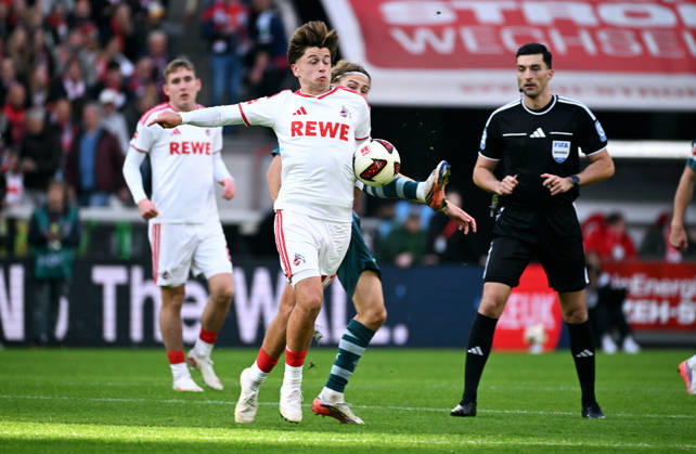 Cologne, Germany, Bundesliga 1, Matchday 5, Rhein Energie Stadium Cologne, 1. FC Köln vs. Borussia Mönchengladbach 2–1 Mikey Moore (FC), Hugo Bolin (BMG)