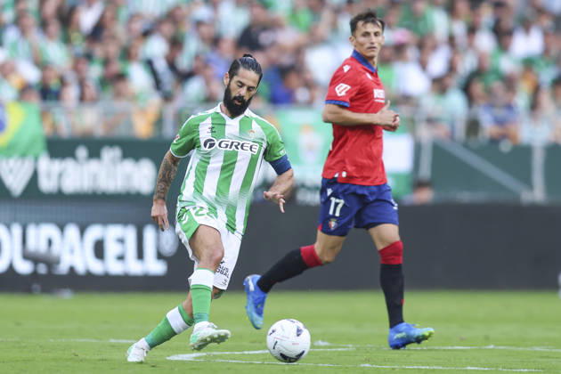ESP: Real Betis - CA Osasuna. La Liga EA Sports. Matchday 8. Isco Alarcon of Real Betis during the La Liga EA Sports match between Real Betis and CA Osasuna played at La Cartuja Stadium on Oct 11, 2026 in Sevilla, Spain. kpng Copyright: xAntonioxPozox xPRESSINPHOTOx AP_2627_BET_OSA_003