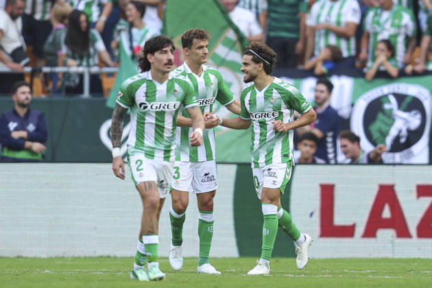 ESP: Real Betis - CA Osasuna. La Liga EA Sports. Matchday 8. Abde Ezzalzouli of Real Betis during the La Liga EA Sports match between Real Betis and CA Osasuna played at La Cartuja Stadium on Oct 11, 2026 in Sevilla, Spain. kpng Copyright: xAntonioxPozox xPRESSINPHOTOx AP_2627_BET_OSA_020