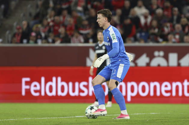 Goalkeeper Timo Schlieck of SC Verl in action, handling the ball, making a solo play during the 3. Liga match between Fortuna Düsseldorf and SC Verl at the Merkur Spiel Arena on October 11, 2026, in Düsseldorf, Germany. Photo by Oliver Kaelke, DeFodi Images. Goalkeeper Timo Schlieck of SC Verl controls the ball during the 3. Liga match between Fortuna Düsseldorf and SC Verl at Merkur Spiel Arena on October 11, 2026 in Düsseldorf, Germany. Photo by Oliver Kaelke, DeFodi Images. DFB and DFL regulations prohibit any use of photographs as image sequences and or quasi-video. Photo by Oliver Kaelke, DeFodi Images.