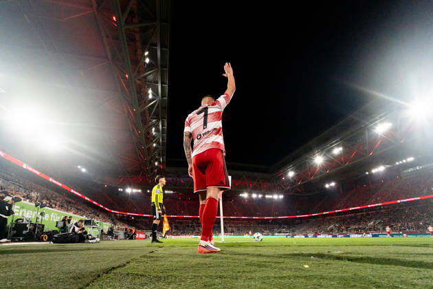 Germany 3rd Division 2026–2027 Fortuna Düsseldorf vs. SC Verl Matchday 8, October 12, 2026, Merkur Spiel Arena, North Rhine-Westphalia, Erik Wekesser, Fortuna Düsseldorf, 7th corner Copyright: xCelinaxLeiersx
