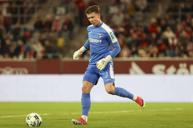 Goalkeeper Timo Schlieck of SC Verl in action, on the ball, making a solo play during the 3. Liga match between Fortuna Düsseldorf and SC Verl at the Merkur Spiel Arena on October 11, 2026, in Düsseldorf, Germany. Photo by Oliver Kaelke, DeFodi Images. Goalkeeper Timo Schlieck of SC Verl controls the ball during the 3. Liga match between Fortuna Düsseldorf and SC Verl at Merkur Spiel Arena on October 11, 2026 in Düsseldorf, Germany. Photo by Oliver Kaelke, DeFodi Images. DFB and DFL regulations prohibit any use of photographs as image sequences and or quasi-video. Photo by Oliver Kaelke, DeFodi Images.