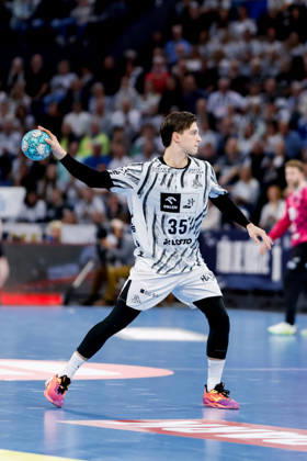 Kiel, October 11, 2026; Handball, 2026–27 Bundesliga 1, THW Kiel vs. Handball Club Hamburg; Domen Makuc, THW Kiel, 35