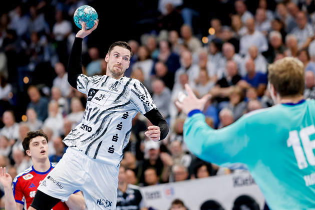 Kiel, October 11, 2026; Handball, 2026–27 Bundesliga 1, THW Kiel vs. Handball Club Hamburg; Hendrik Pekeler (THW Kiel), 61; Robin Paulsen Haug (HC Hamburg), 16