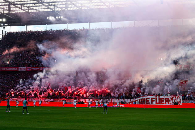 COLOGNE, GERMANY - 11 OCTOBER, 2026: - The Bundesliga match 1. FC Koeln vs. Borussia Moenchengladbach at RheinEnergieSTADION. Copyright: xVitaliixKliuievx